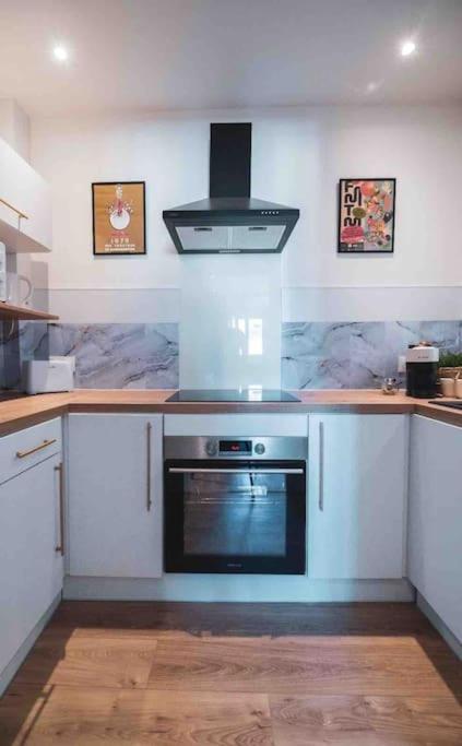 La Suite 7 Gite Urbain Charleville-Mezieres Bagian luar foto